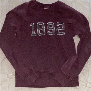 Abercrombie crewneck sweatshirt!!!